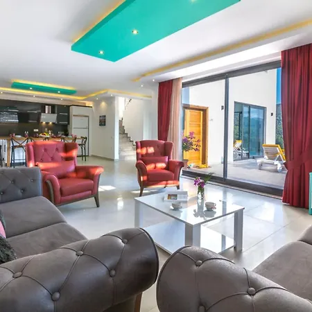 Patron 4* Kas